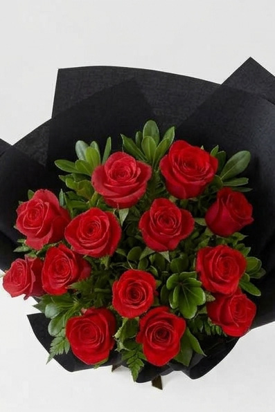 Por ti + Globo cumple | 12 Rosas